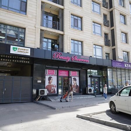 Nice And Comfortable Apartment In The Downtown Of 比什凯克 外观 照片